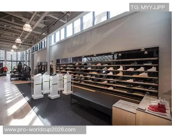 洛阳足球店全新开业精选足球装备助力你的足球梦想 洛阳足球店全新开业精选足球装备助力你的足球梦想